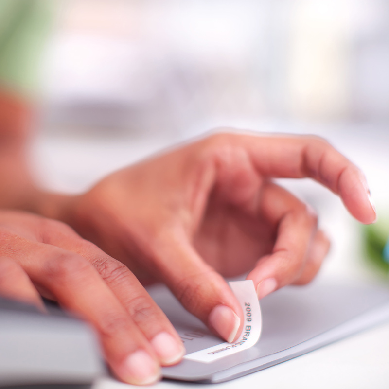 DYMO D1 étiquettes autocollantes authentiques | impression en noir sur fond blanc | 12 mm x 7 m | pour étiqueteuses LabelManager