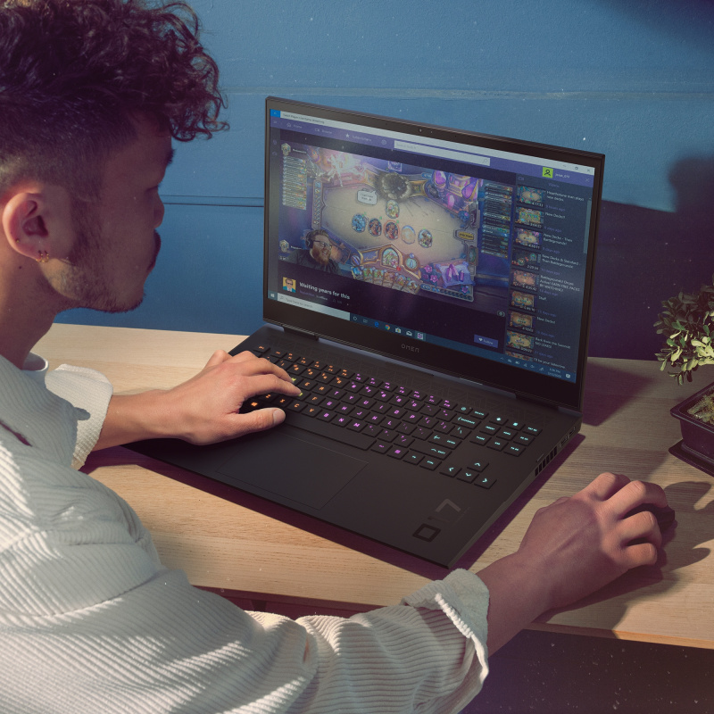 OMEN by HP 17-ck2013nf Intel® Core™ i7 i7-13700HX Ordinateur portable 43,9 cm (17.3") Quad HD 32 Go DDR5-SDRAM 1 To SSD NVIDIA GeForce RTX 4090 Wi-Fi 6E (802.11ax) Windows 11 Home Noir