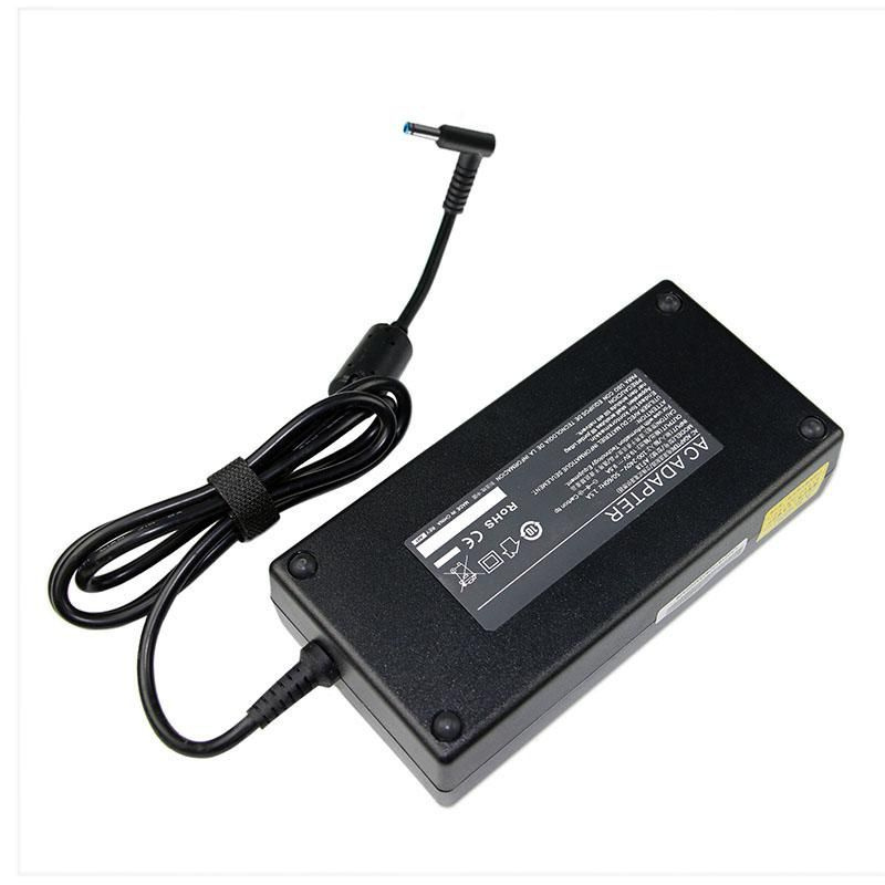 CoreParts MBXHP-AC0019 adaptateur de puissance & onduleur Intérieure 200 W Noir