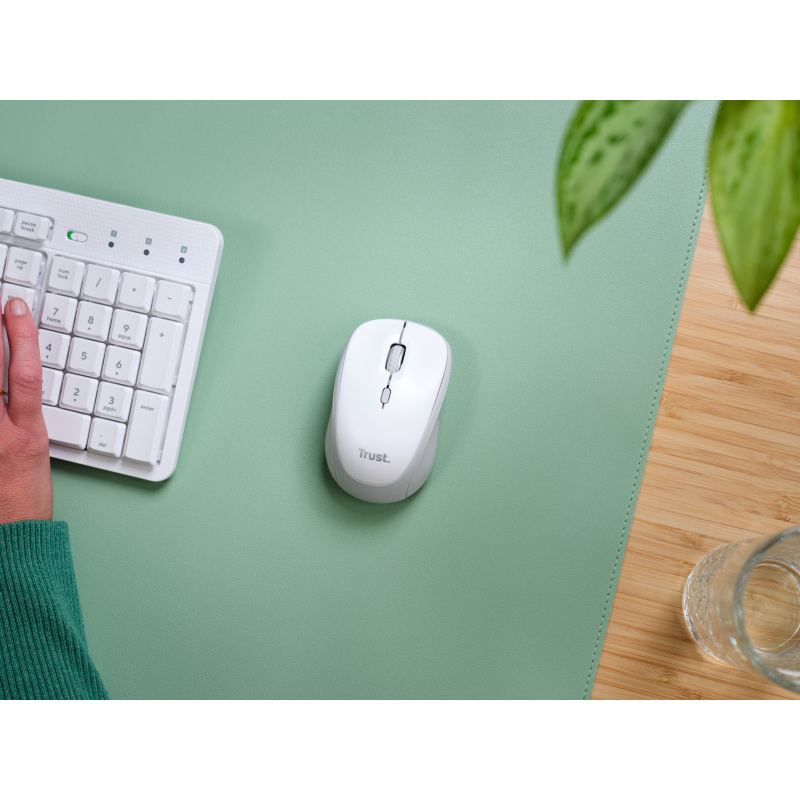 Trust Yvi+ souris Universel Ambidextre RF sans fil + Bluetooth Optique 1600 DPI