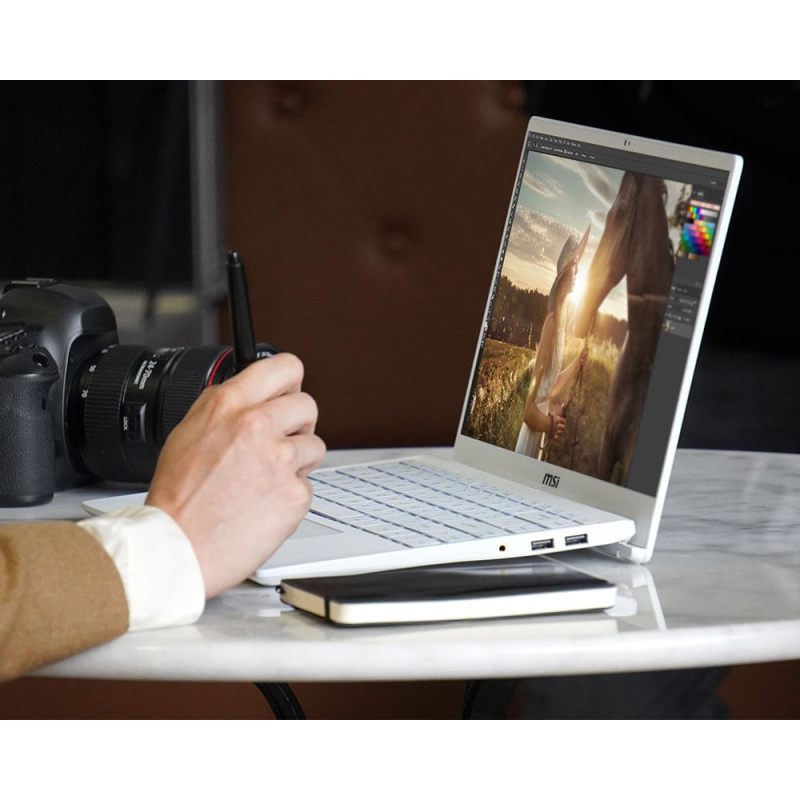 MSI Prestige 14 A10SC-072FR Intel® Core™ i7 i7-10710U Ordinateur portable 35,6 cm (14") Full HD 16 Go LPDDR3-SDRAM 1 To SSD NVIDIA® GeForce® GTX 1650 Max-Q Wi-Fi 6 (802.11ax) Windows 10 Pro Blanc