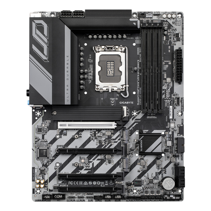 GIGABYTE Carte mère Z890 UD WIFI6E - Prend en charge les processeurs Intel Core Ultra (Série 2), VRM à 12+1+2 phases, jusqu'à 8800MHz DDR5 (OC), 1xPCIe 5.0 + 2xPCIe 4.0, Wi-Fi 6E, LAN 2.5GbE, USB 4