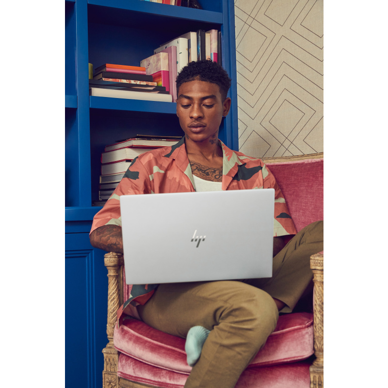 HP ENVY 15-ep1012nf Intel® Core™ i7 i7-11800H Ordinateur portable 39,6 cm (15.6") Écran tactile 4K Ultra HD 32 Go DDR4-SDRAM 1 To SSD NVIDIA GeForce RTX 3060 Max-Q Wi-Fi 6 (802.11ax) Windows 11 Home Argent
