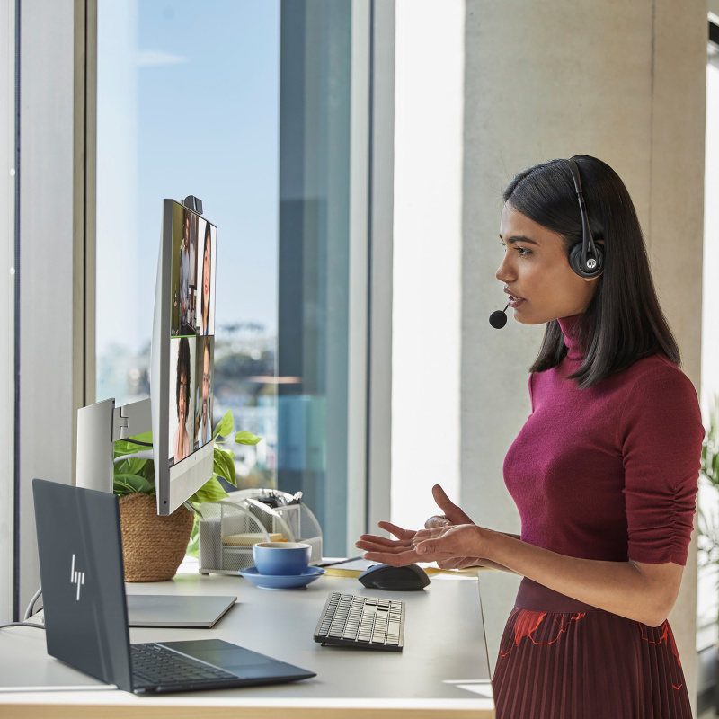 HP EliteOne 840 G9 Intel® Core™ i5 i5-14600 60,5 cm (23.8") 1920 x 1080 pixels PC All-in-One 8 Go DDR5-SDRAM 256 Go SSD Windows 11 Pro Wi-Fi 6E (802.11ax) Argent