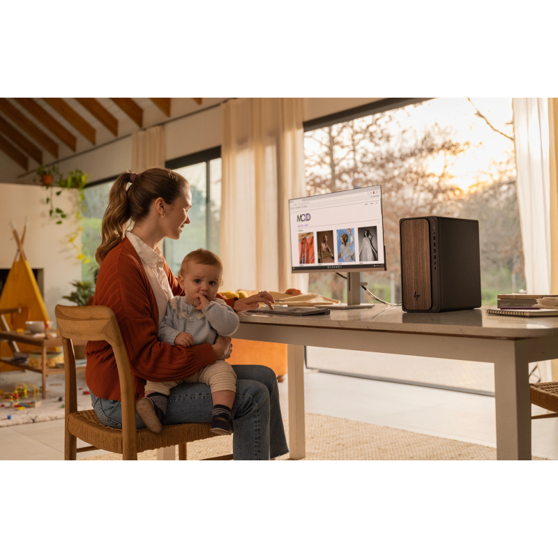 HP Desktop M01-F2243nf Bundle PC Intel® Core™ i3 i3-12100 8 Go DDR4-SDRAM 256 Go SSD Windows 11 Home Tower Noir