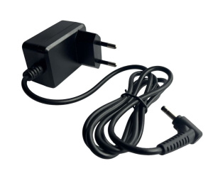 CoreParts MBA1183 adaptateur de puissance & onduleur Intérieure 10 W Noir
