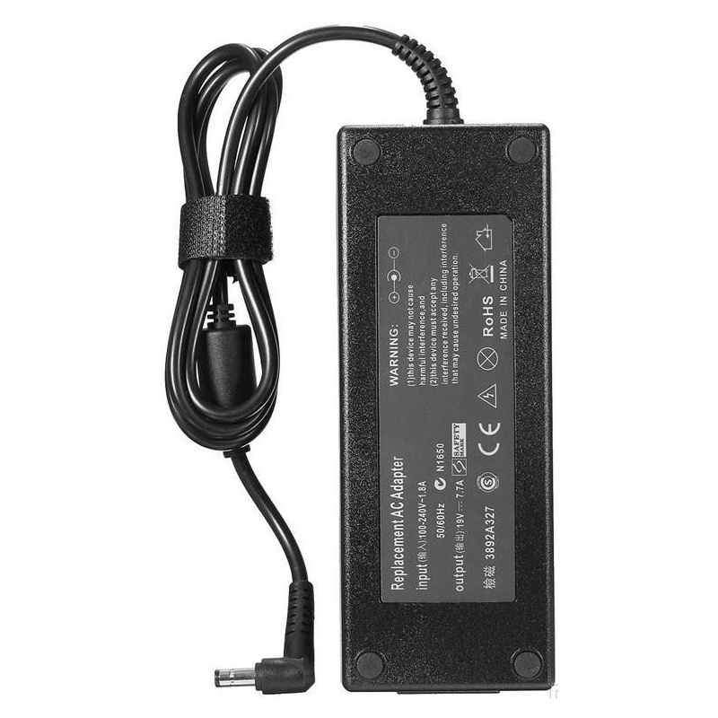 CoreParts MBA50170 adaptateur de puissance & onduleur Intérieure 150 W Noir