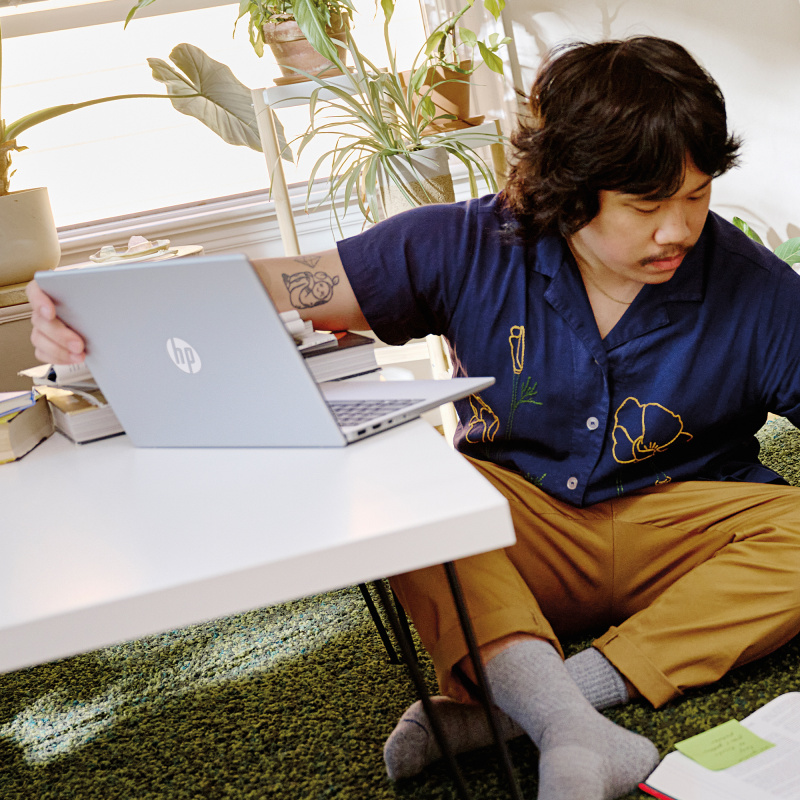 HP Laptop 14-em0000nf